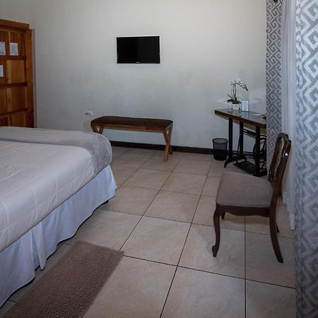 Acanthus Boutique Hotel Кесальтенанго Экстерьер фото